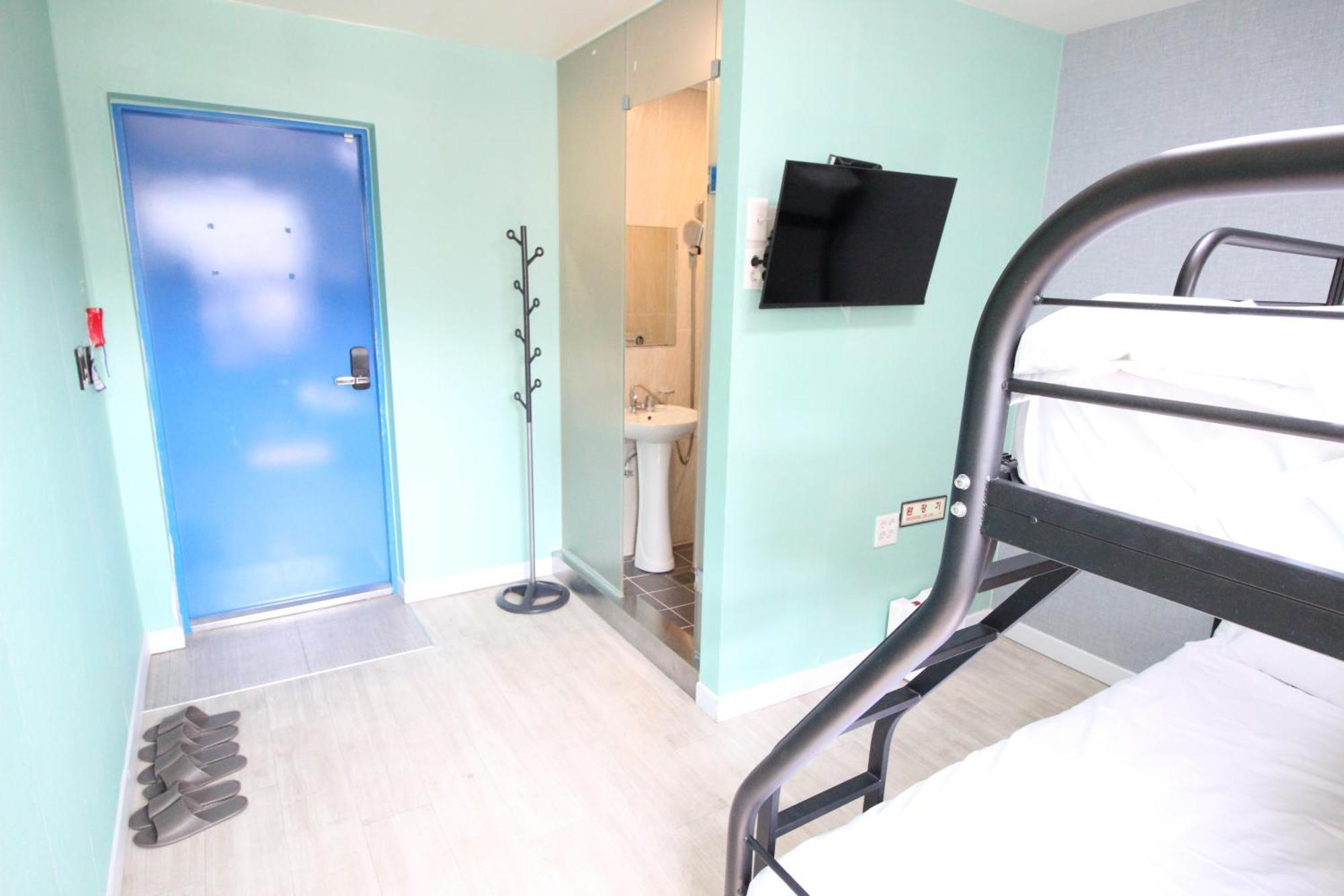 Hotel Golden Park Myeongdong Сеул Екстер'єр фото